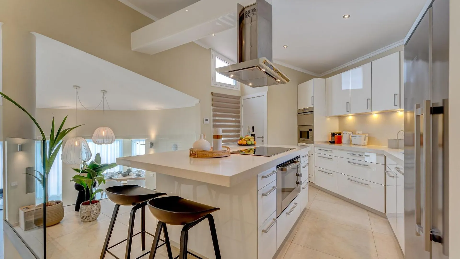 Villa Augustas - Fabulous Villa In Tenerife! location