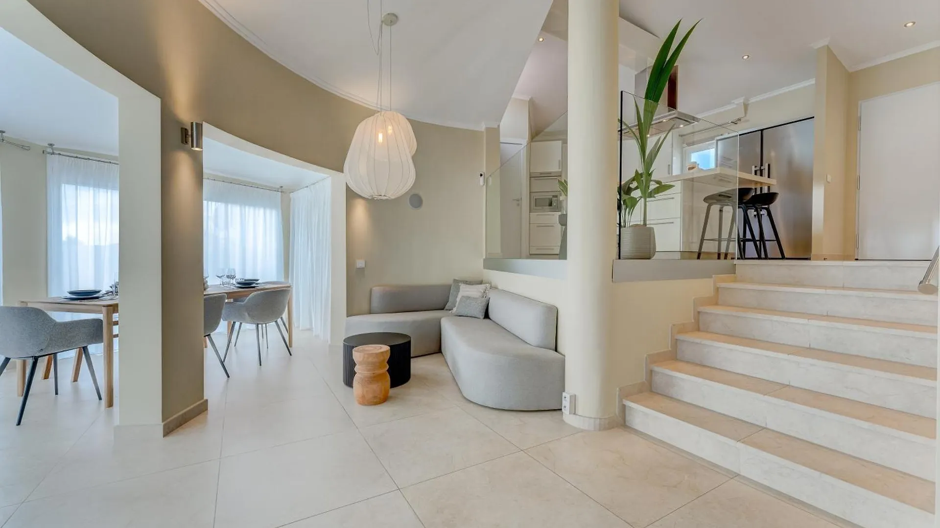 Villa Augustas - Fabulous Villa In Tenerife! 阿德耶